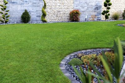 Neat and Tidy Landscaping!